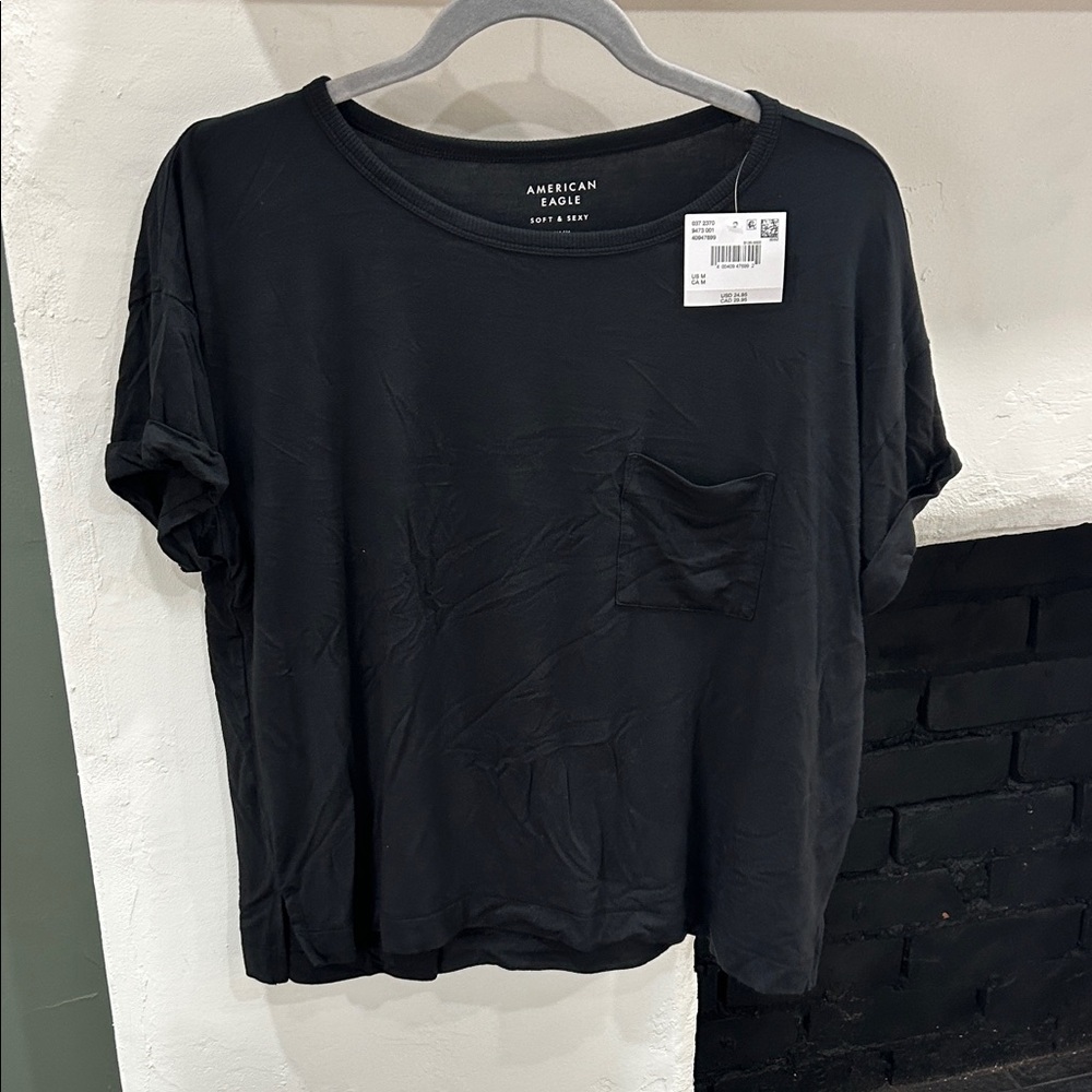 American Eagle Outfitters Classic Black Tee